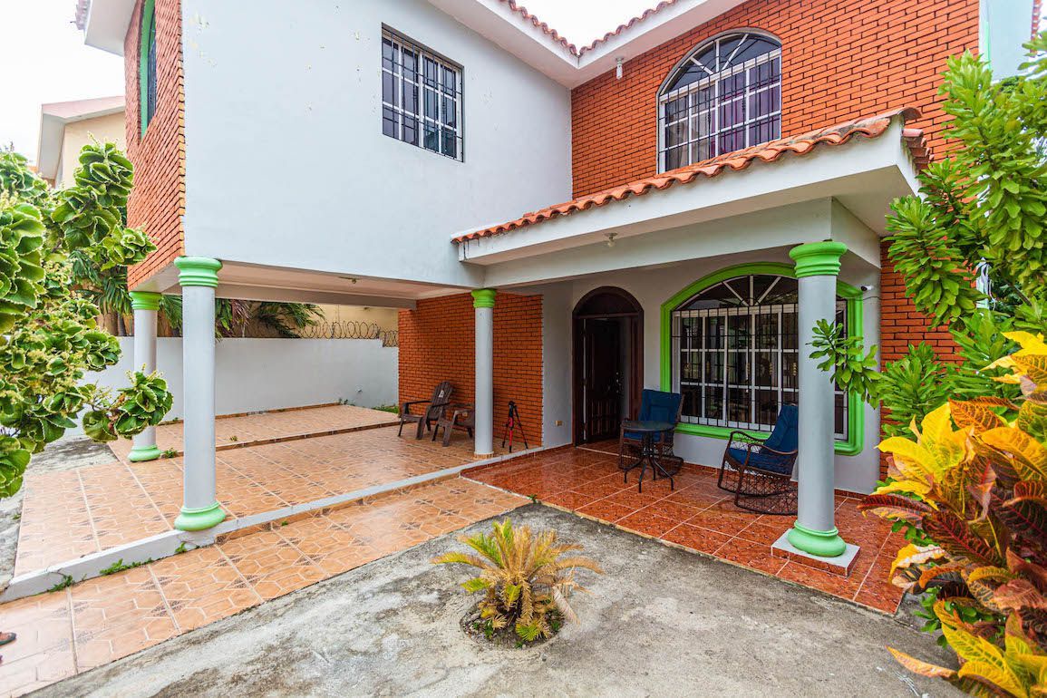 Таунхаус в Пуэрто-Плата, Доминиканская республика, 220м2 - стоимость 180&nbsp;000$ - Ref: 79436 фото 1