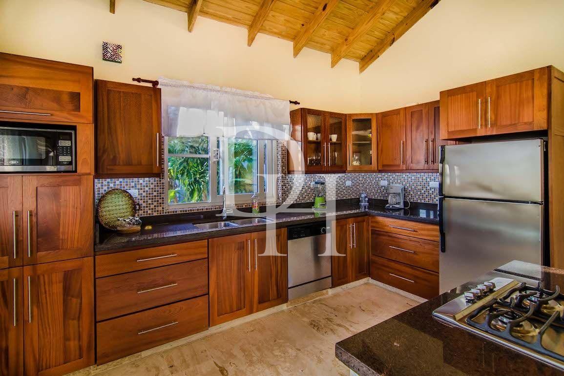 Таунхаус в Сосуа, Доминиканская республика, 230м2 - стоимость 399&nbsp;000$ - Ref: 79613 фото 2