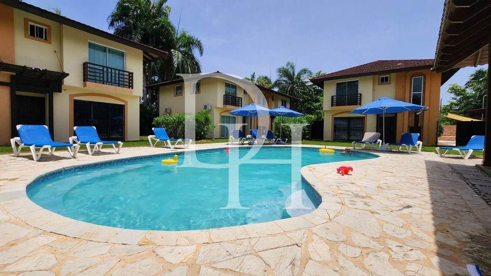 Таунхаус в Кабарете, Доминиканская республика, 138м2 - стоимость 175&nbsp;000$ - Ref: 79823 фото 1