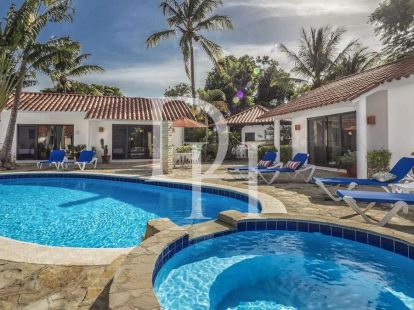 Отель в Сосуа, Доминиканская республика - стоимость 1&nbsp;200&nbsp;000$ - Ref: 79955 фото 1