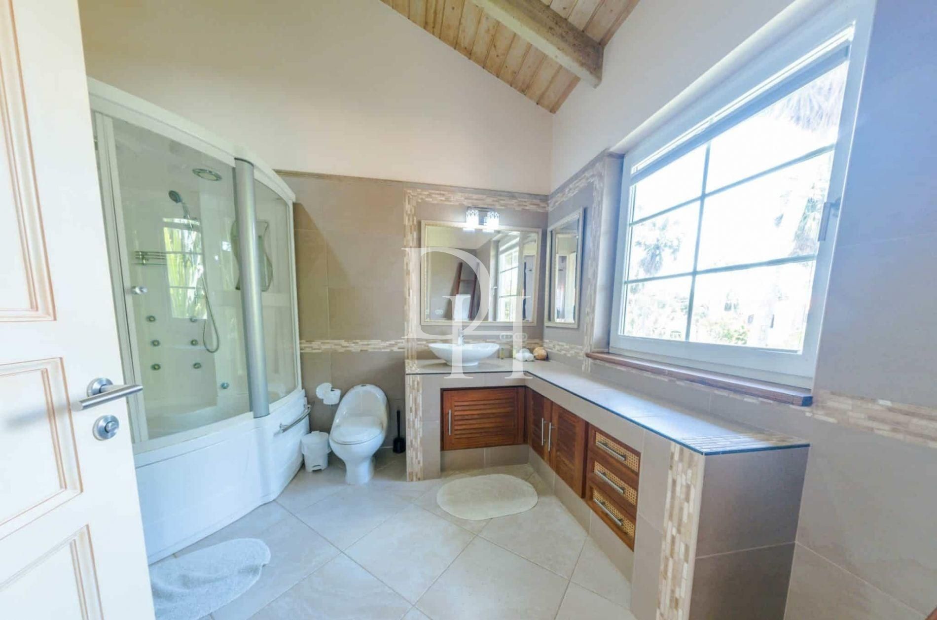 Вилла в Кабарете, Доминиканская республика, 650м2 - стоимость 1&nbsp;450&nbsp;000$ - Ref: 80038 фото 11