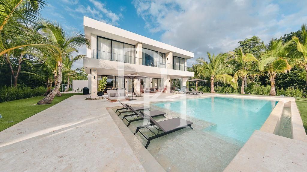 Вилла в Пунта-Кана, Доминиканская республика, 735м2 - стоимость 2&nbsp;495&nbsp;000$ - Ref: 80090 фото 1