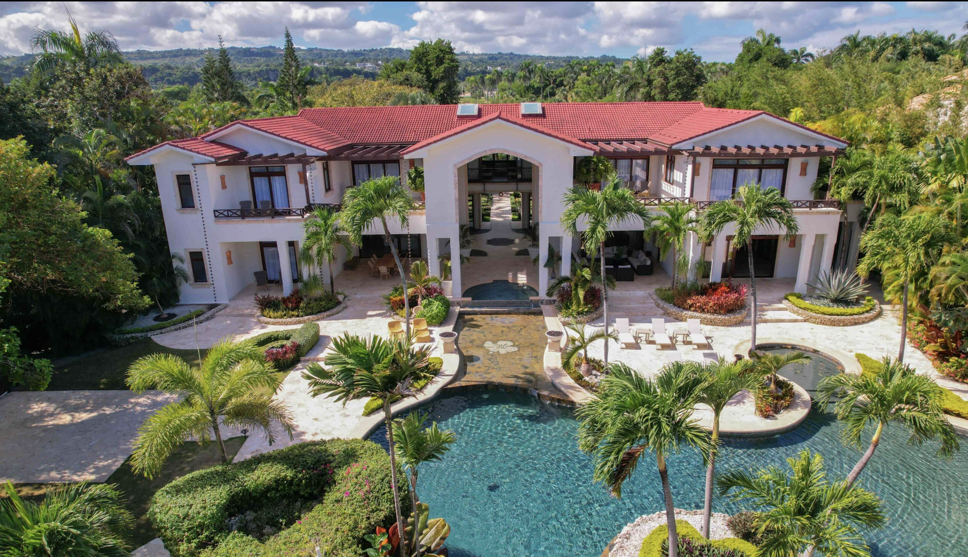 Вилла в Кабрера, Доминиканская республика, 1 900м2 - стоимость 5&nbsp;400&nbsp;000$ - Ref: 80290 фото 1