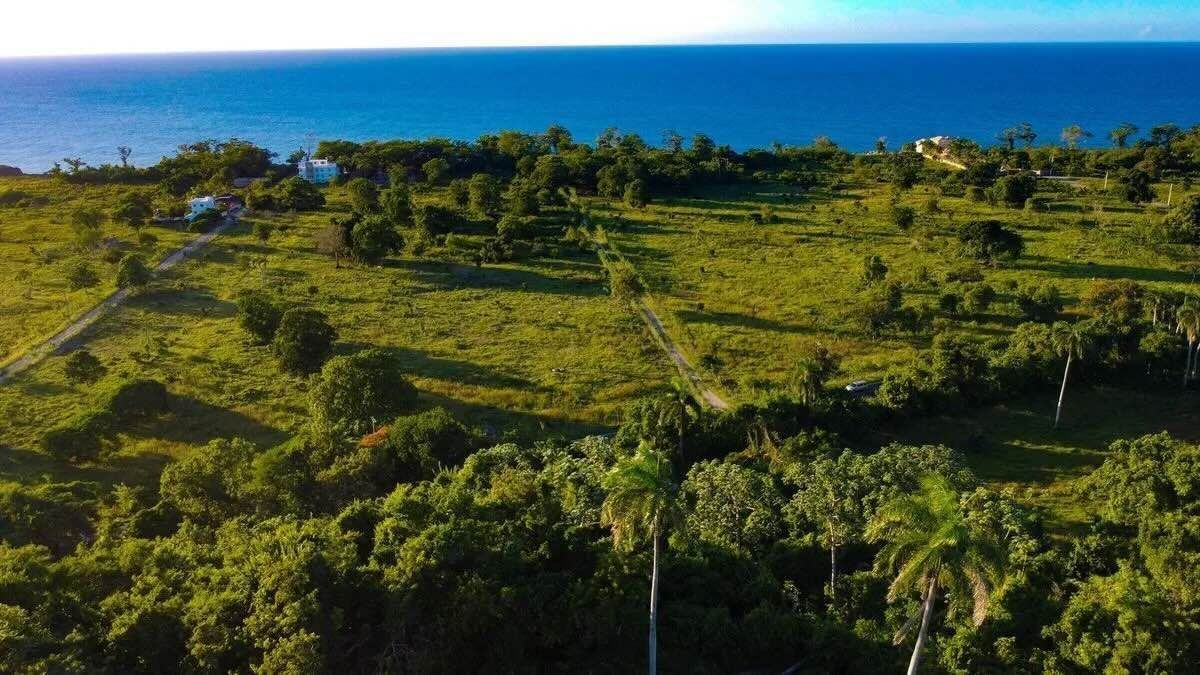 Участок в Кабрера, Доминиканская республика, 617м2 - стоимость 32&nbsp;000$ - Ref: 80418 фото 1