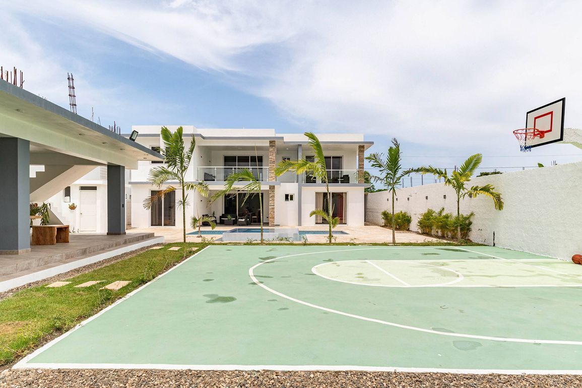 Villa in Sosua, Dominican Republic, 750m2 - for 950&nbsp;000$ - Ref: 80590 photo 1
