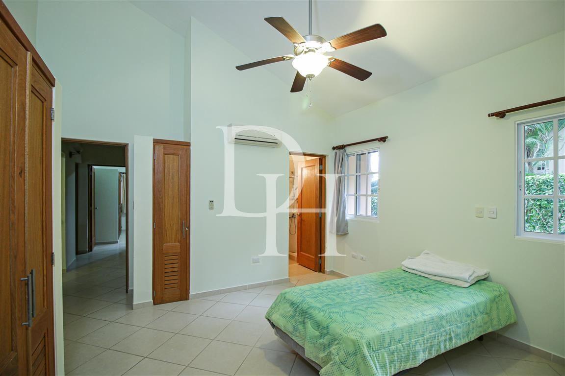 Villa in Sosua, Dominican Republic, 185m2 - for 325 000$ - Ref: 39144 photo 2