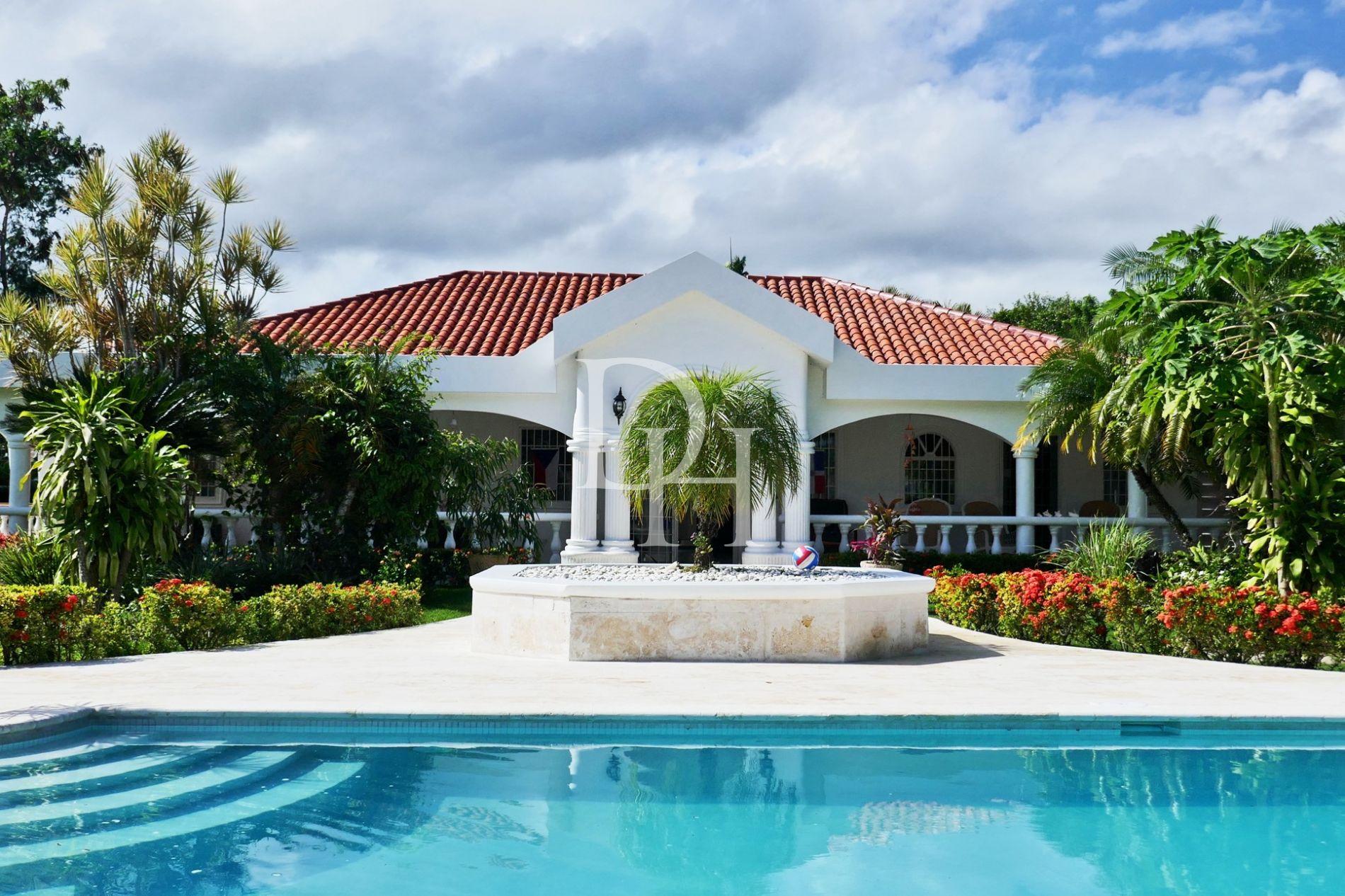 Вилла в Кабарете, Доминиканская республика, 400м2 - стоимость 650 000$ - Ref: 42009 фото 1